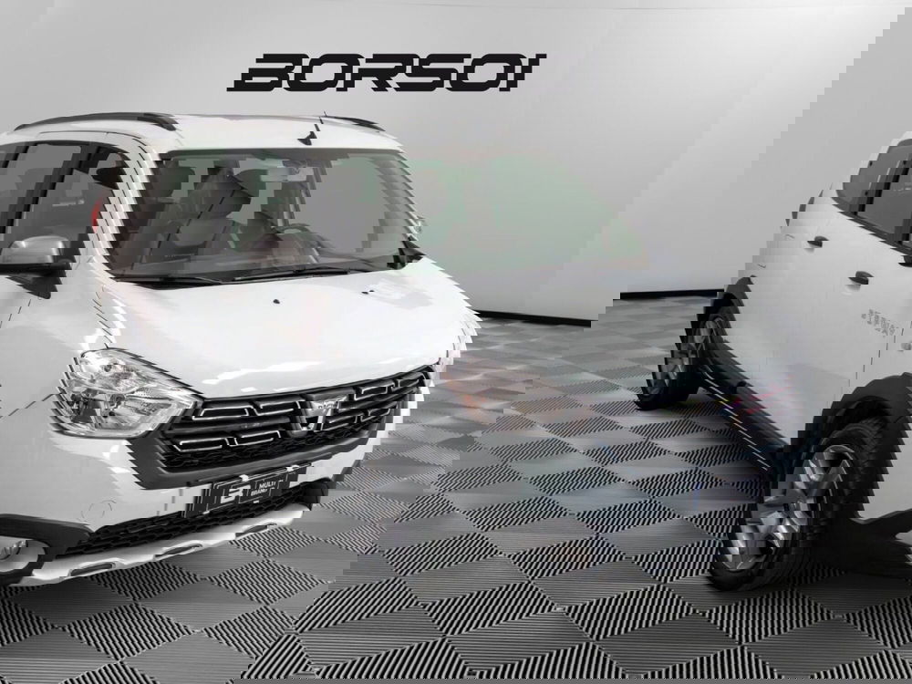 Dacia Lodgy usata a Treviso (7)