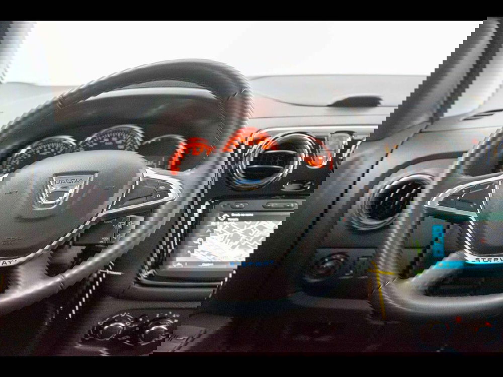 Dacia Lodgy usata a Treviso (9)