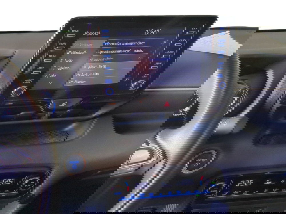 Toyota Yaris usata a Milano (15)