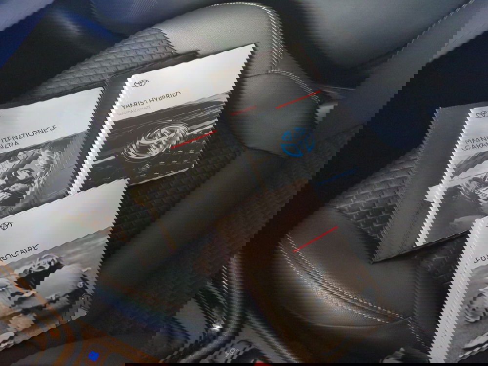 Toyota Yaris usata a Milano (17)