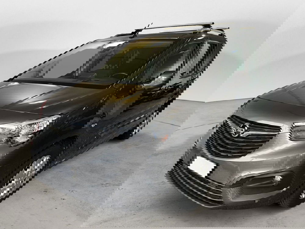 Opel Combo Life usata a Macerata