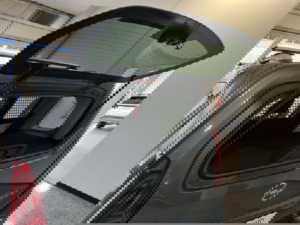 Opel Combo Life usata a Macerata (7)