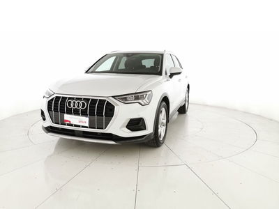 Audi Q3 35 2.0 tdi Business Advanced s-tronic del 2024 usata a Roma