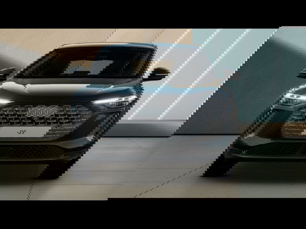 Audi Q5 Sportback nuova a Firenze (4)