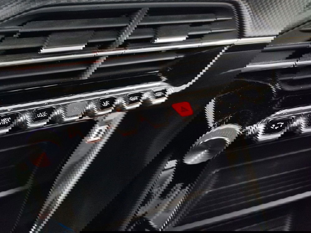 Peugeot 2008 usata a Palermo (15)