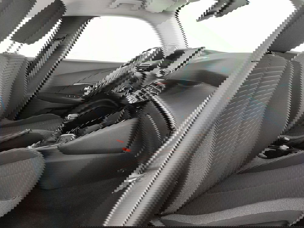 Peugeot 2008 usata a Palermo (7)