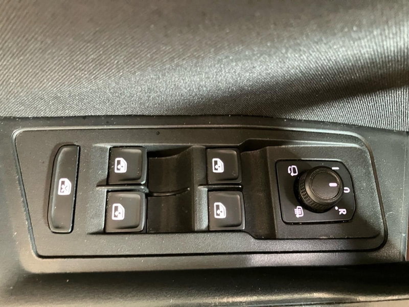 Volkswagen T-Roc usata a Bologna (18)