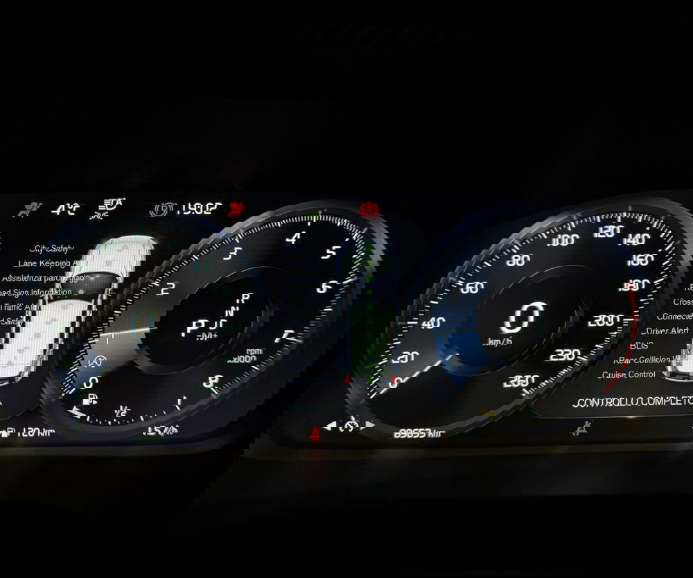 Volvo XC40 usata a Parma (4)