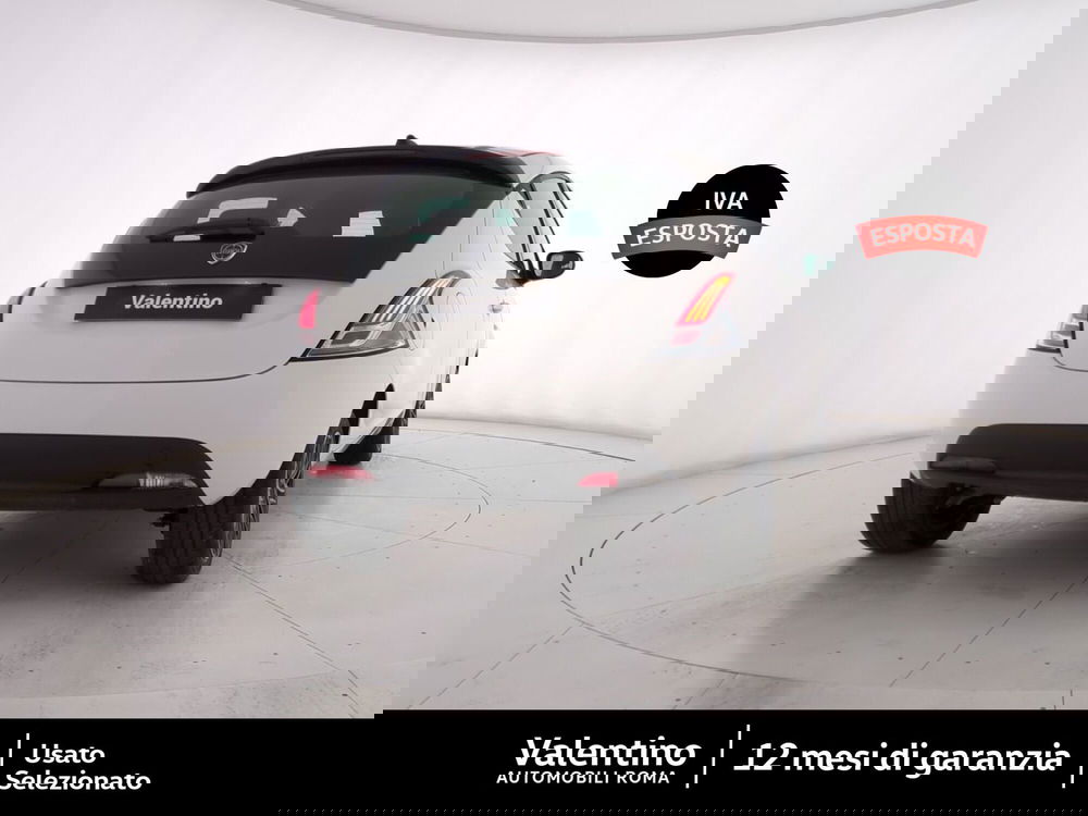 Lancia Ypsilon usata a Roma (3)