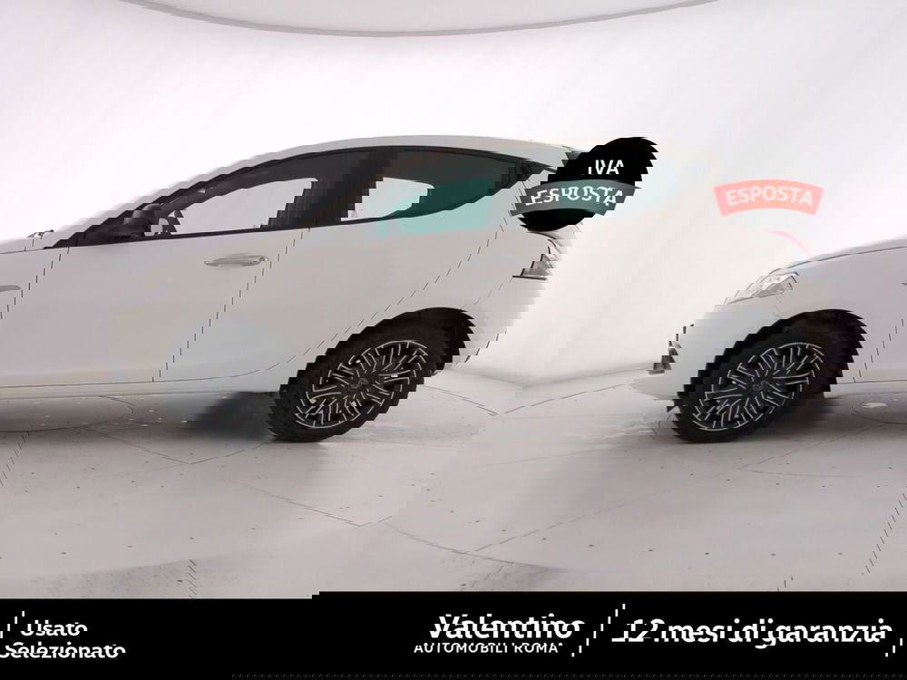 Lancia Ypsilon usata a Roma (4)