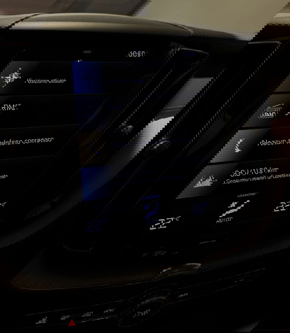 Volvo XC60 usata a Parma (14)