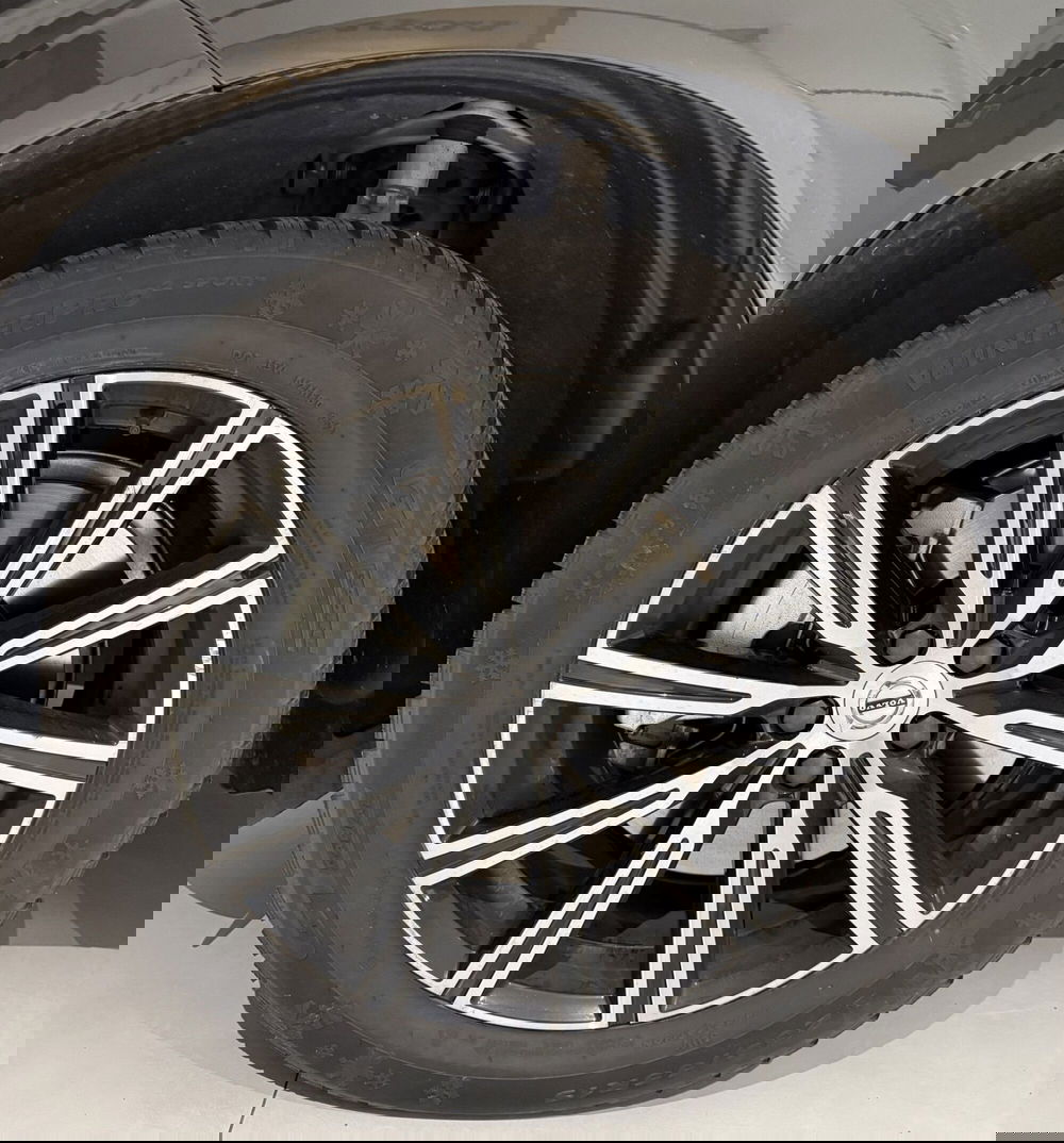 Volvo XC60 usata a Parma (3)