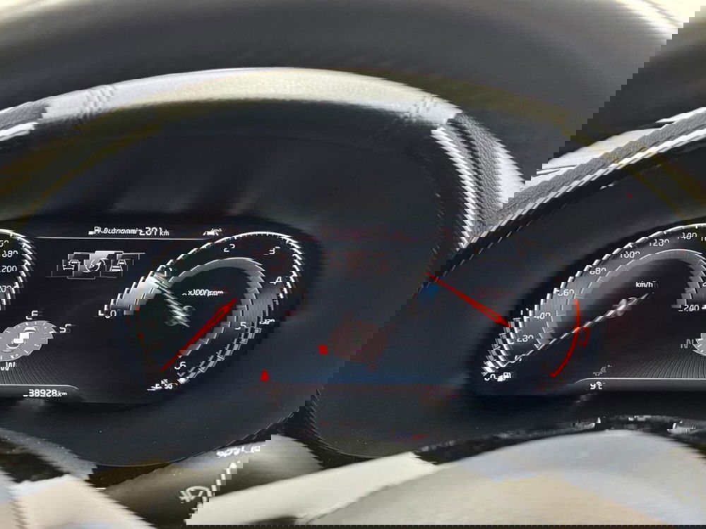 Kia XCeed usata a Como (11)