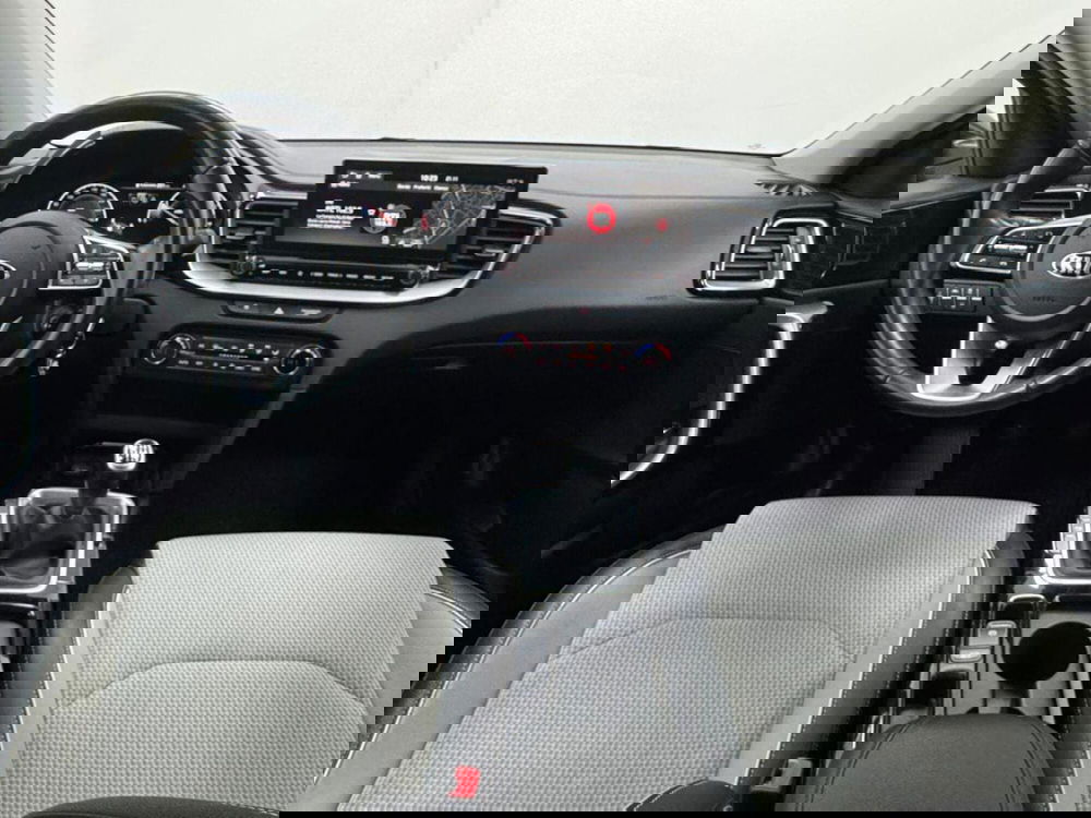 Kia XCeed usata a Como (4)