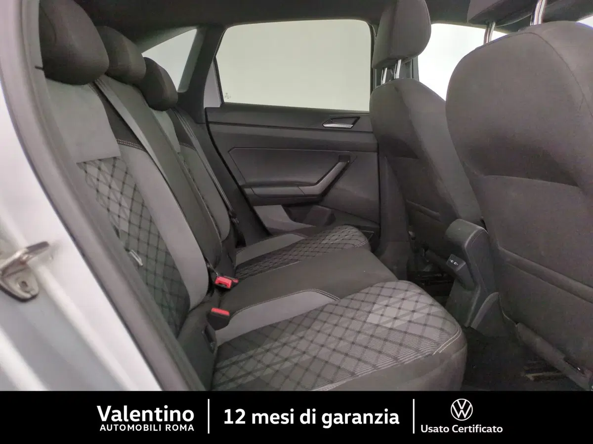 Volkswagen Taigo usata a Roma (12)
