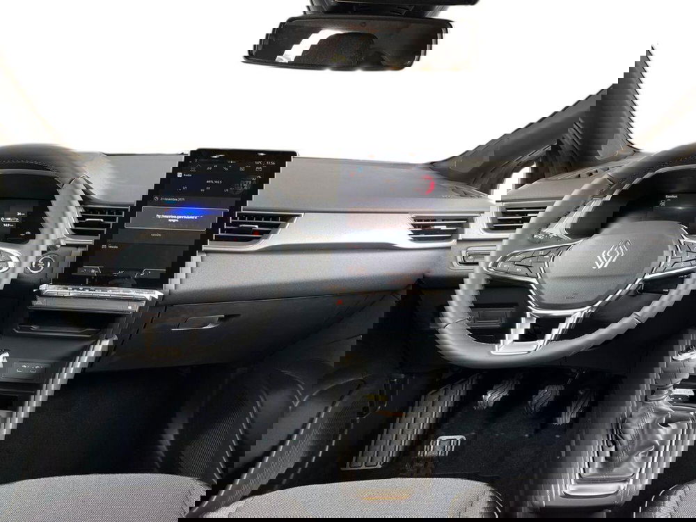 Renault Captur nuova a Bari (8)