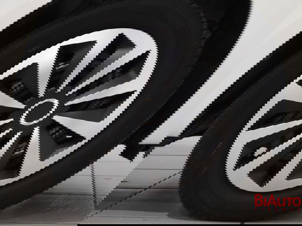 Toyota Yaris usata a Firenze (14)