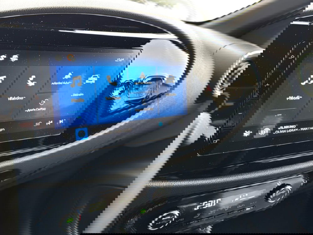 Toyota Aygo X nuova a Ferrara (13)