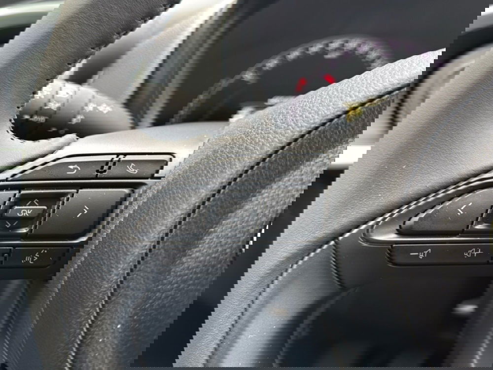 Toyota Aygo X nuova a Ferrara (16)