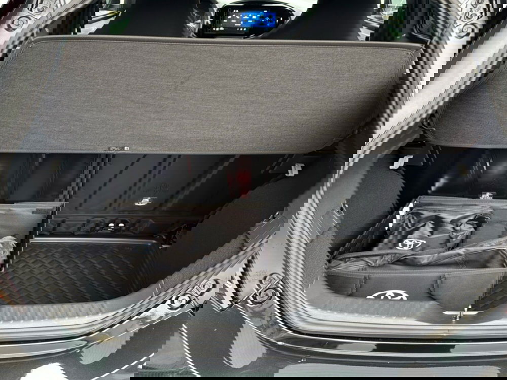 Toyota Aygo X nuova a Ferrara (19)