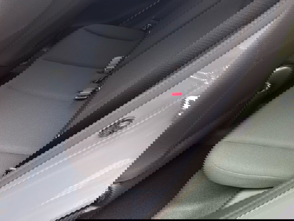 Toyota Aygo X nuova a Ferrara (7)