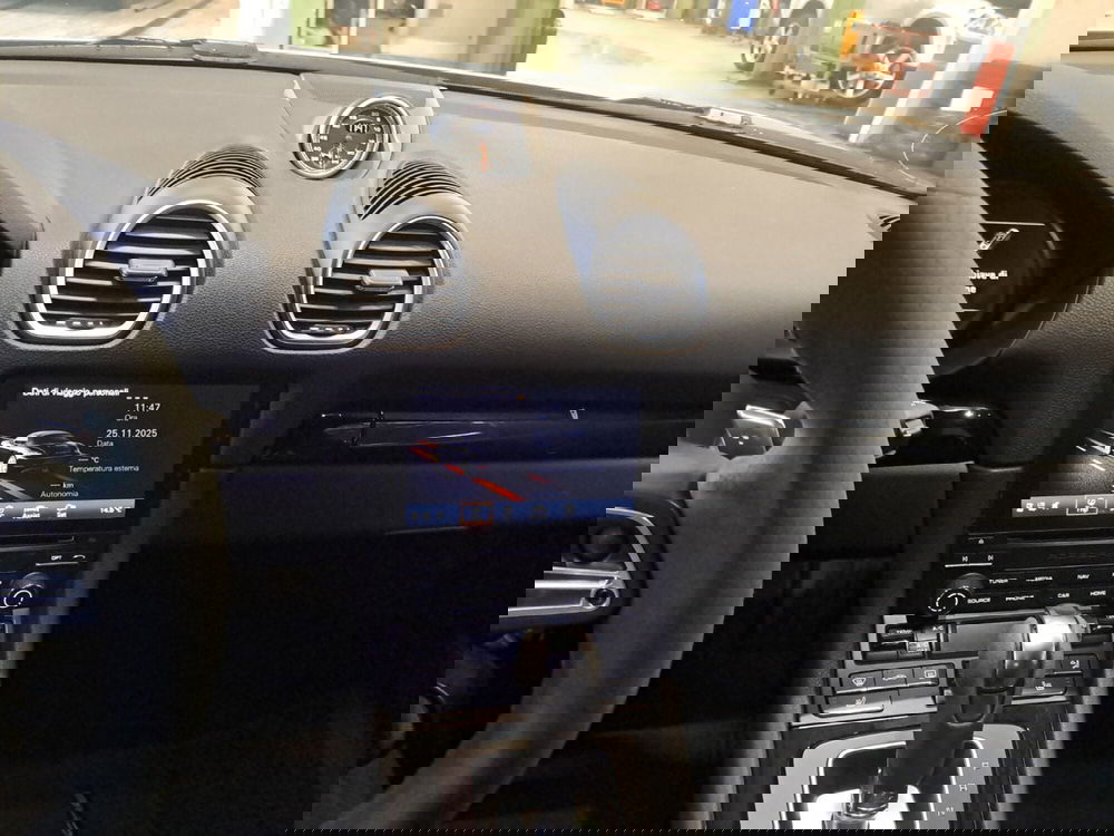 Porsche 718 Boxster  usata a Pescara (10)