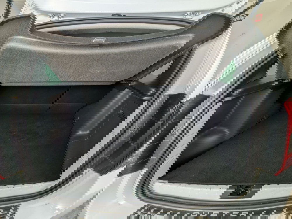 Dacia Duster usata a Trento (17)