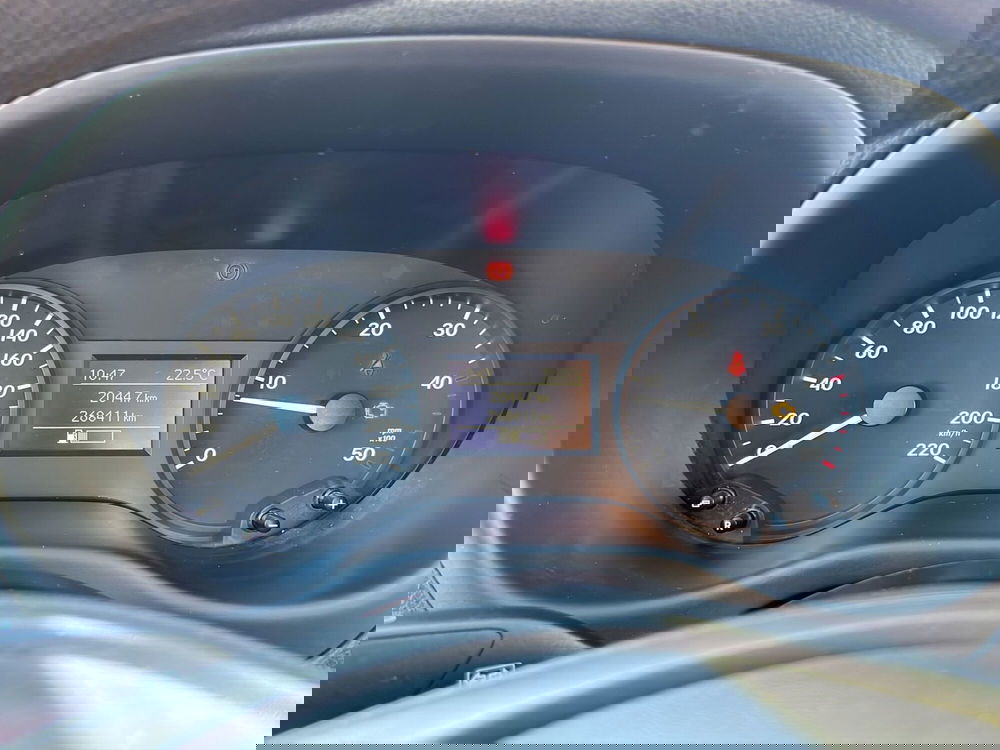 Mercedes-Benz Vito usata a Cosenza (11)