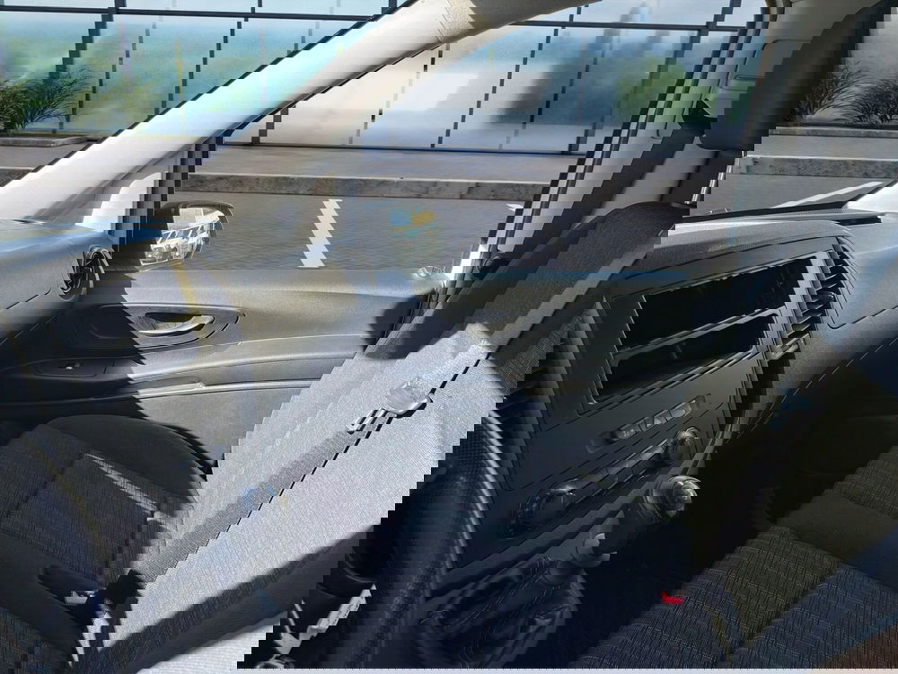 Mercedes-Benz Vito usata a Cosenza (16)