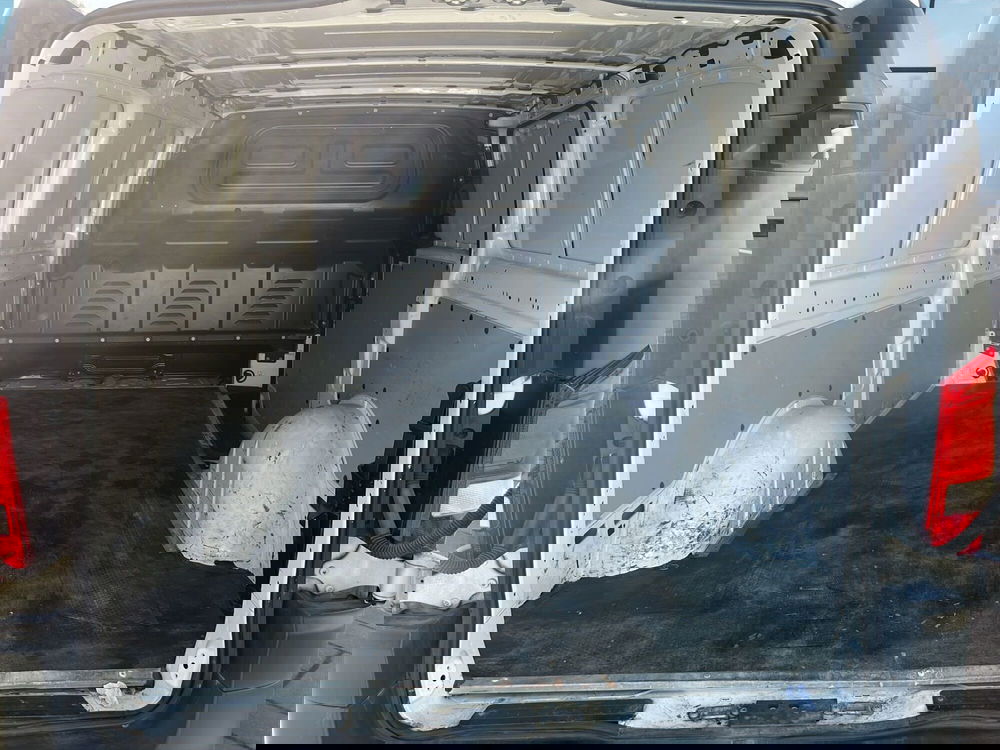 Mercedes-Benz Vito usata a Cosenza (17)