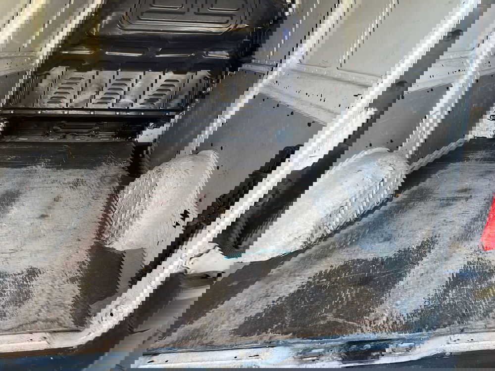 Mercedes-Benz Vito usata a Cosenza (19)