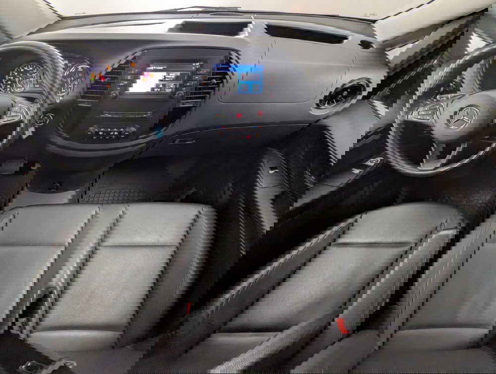 Mercedes-Benz Classe eVito usata a Bolzano (9)