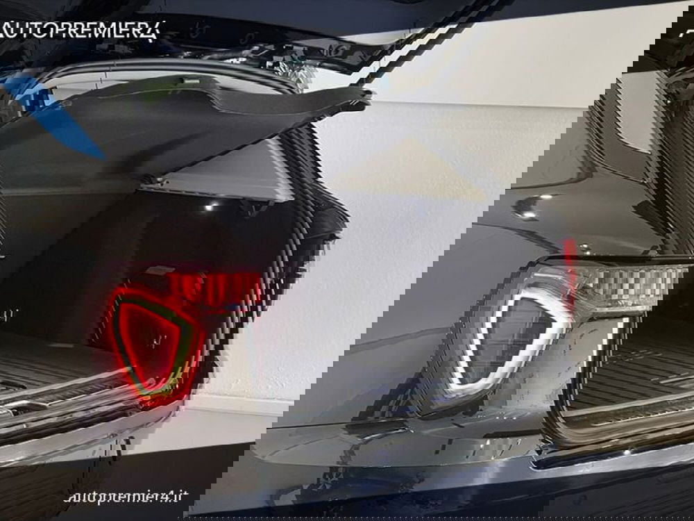 Lynk & Co 01 usata a Como (8)