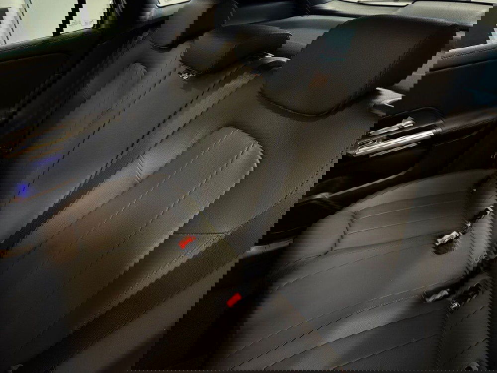 Mercedes-Benz GLA SUV nuova a Rimini (14)