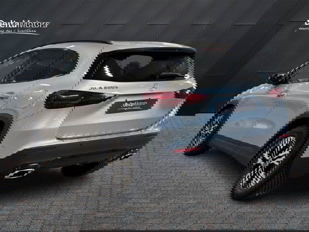 Mercedes-Benz GLA SUV nuova a Rimini (4)