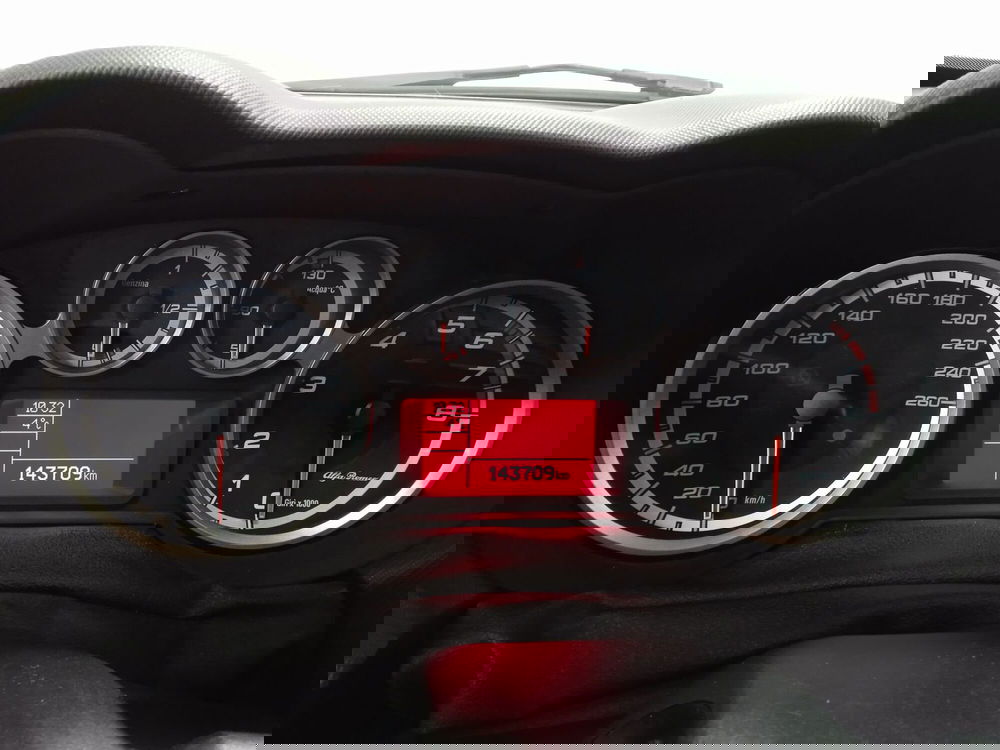 Alfa Romeo MiTo usata a Torino (10)