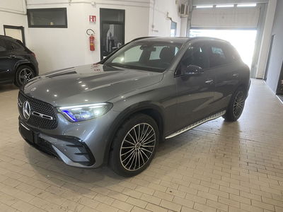Mercedes-Benz GLC 220 d 4Matic Mild Hybrid AMG Premium Plus del 2022 usata a Napoli