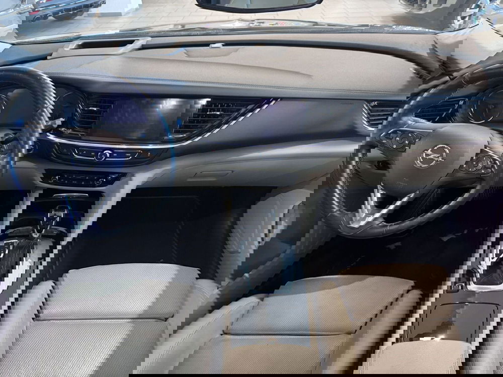 Opel Insignia usata a Messina (11)