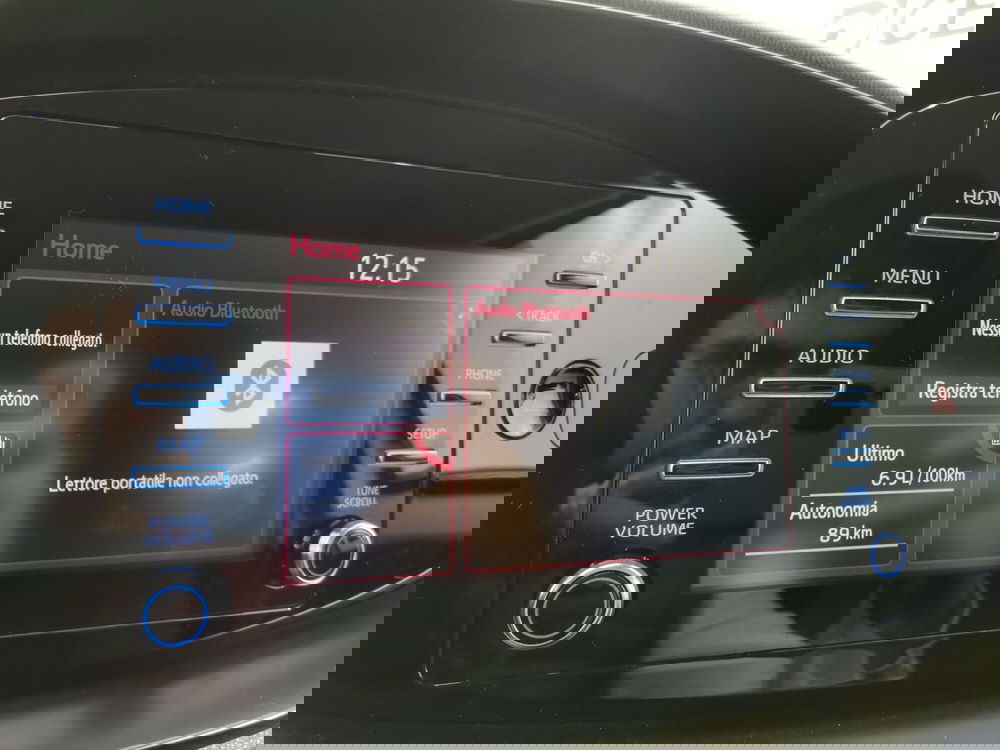 Toyota Aygo X usata a Salerno (12)