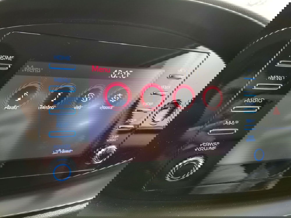 Toyota Aygo X usata a Salerno (13)