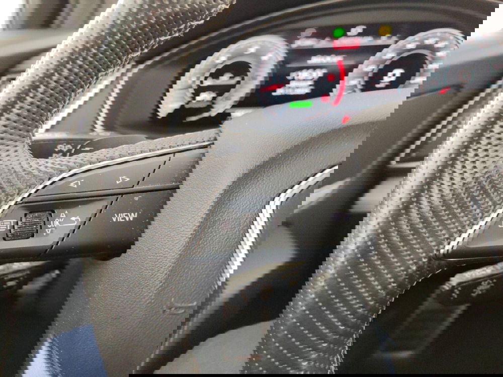 Audi Q5 Sportback usata a Massa-Carrara (15)