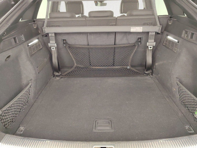 Audi Q5 Sportback usata a Massa-Carrara (17)