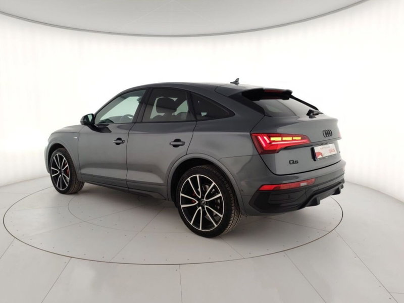 Audi Q5 Sportback usata a Massa-Carrara (2)