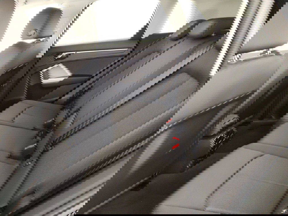 Audi Q3 Sportback usata a Massa-Carrara (10)