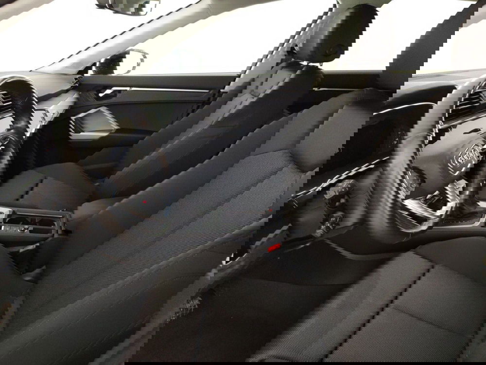 Audi Q3 Sportback usata a Massa-Carrara (7)
