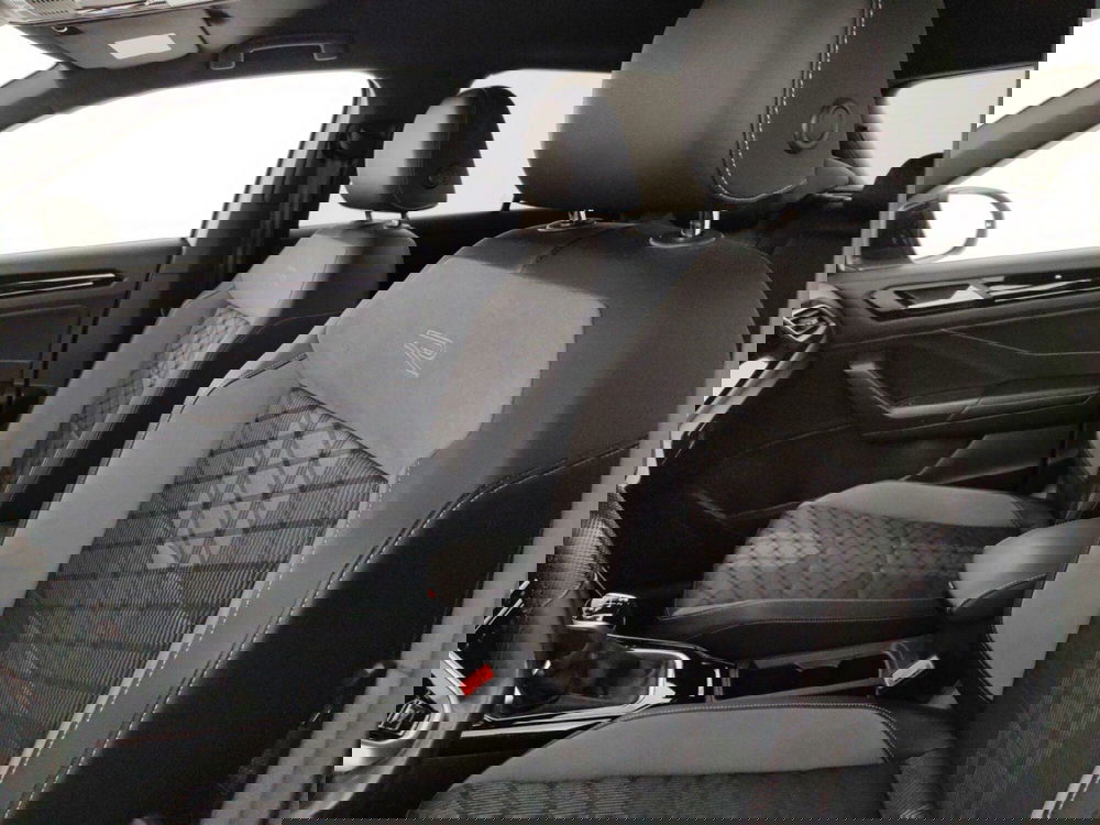 Volkswagen T-Roc usata a Massa-Carrara (9)