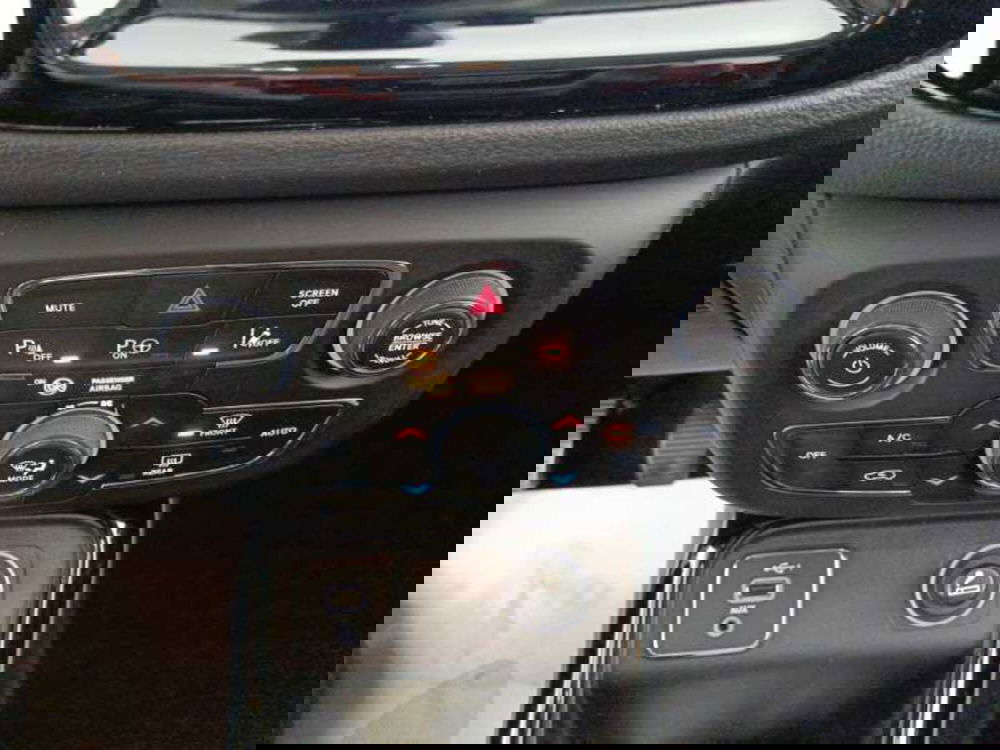 Jeep Compass usata a Treviso (18)