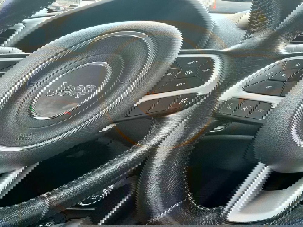 Jeep Renegade usata a Bari (11)