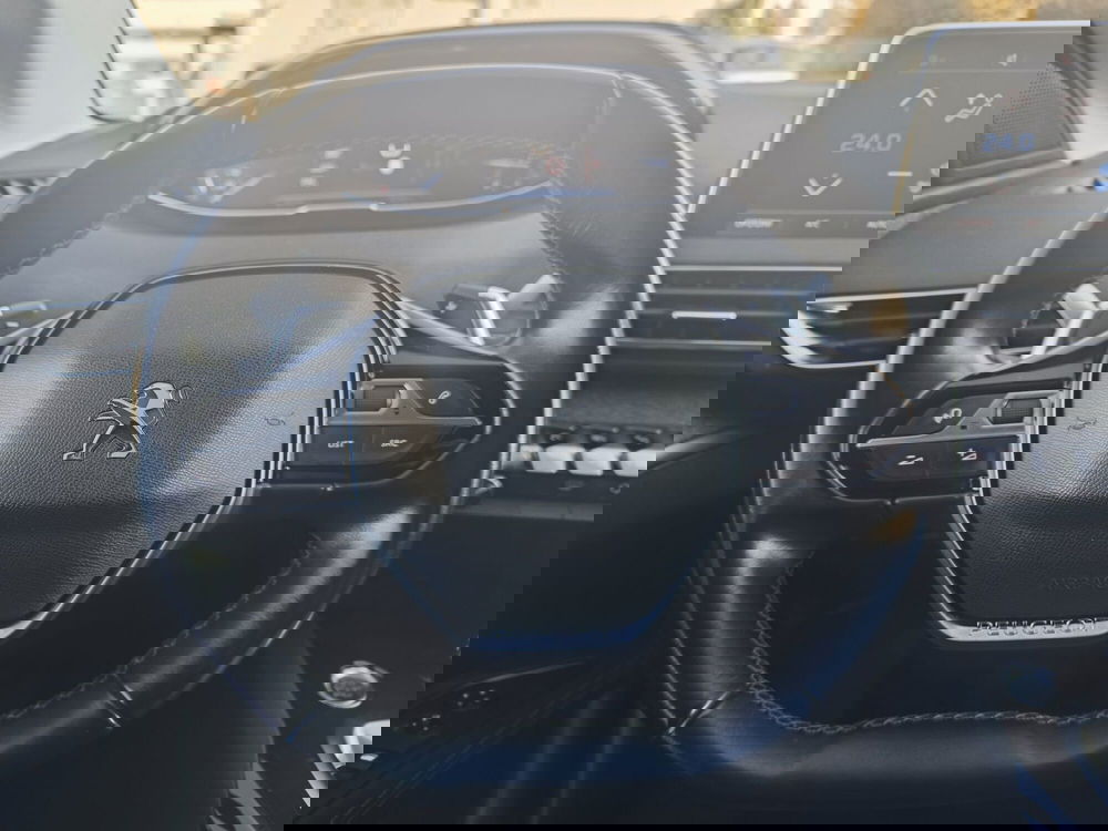 Peugeot 3008 usata a Cremona (11)