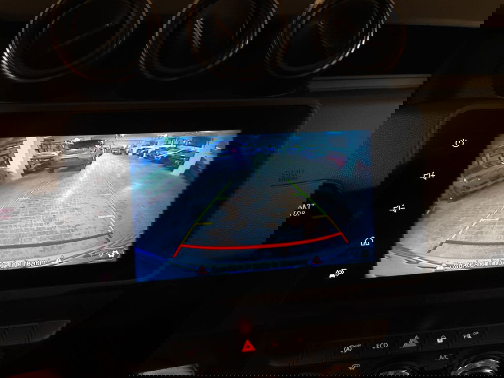 Dacia Duster usata a Milano (11)